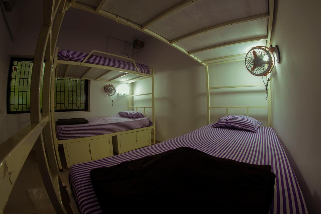 Bonds Hostel カンドリム エクステリア 写真